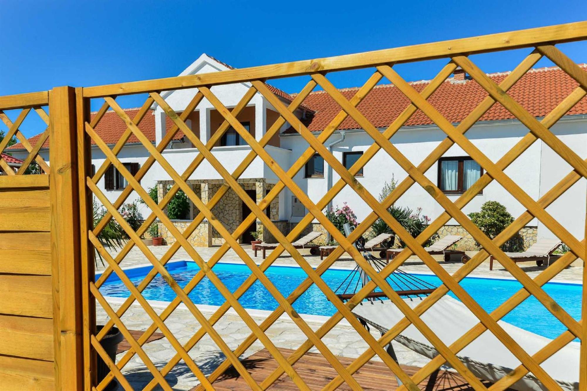 Marinic With Private Pool , Zadar County *